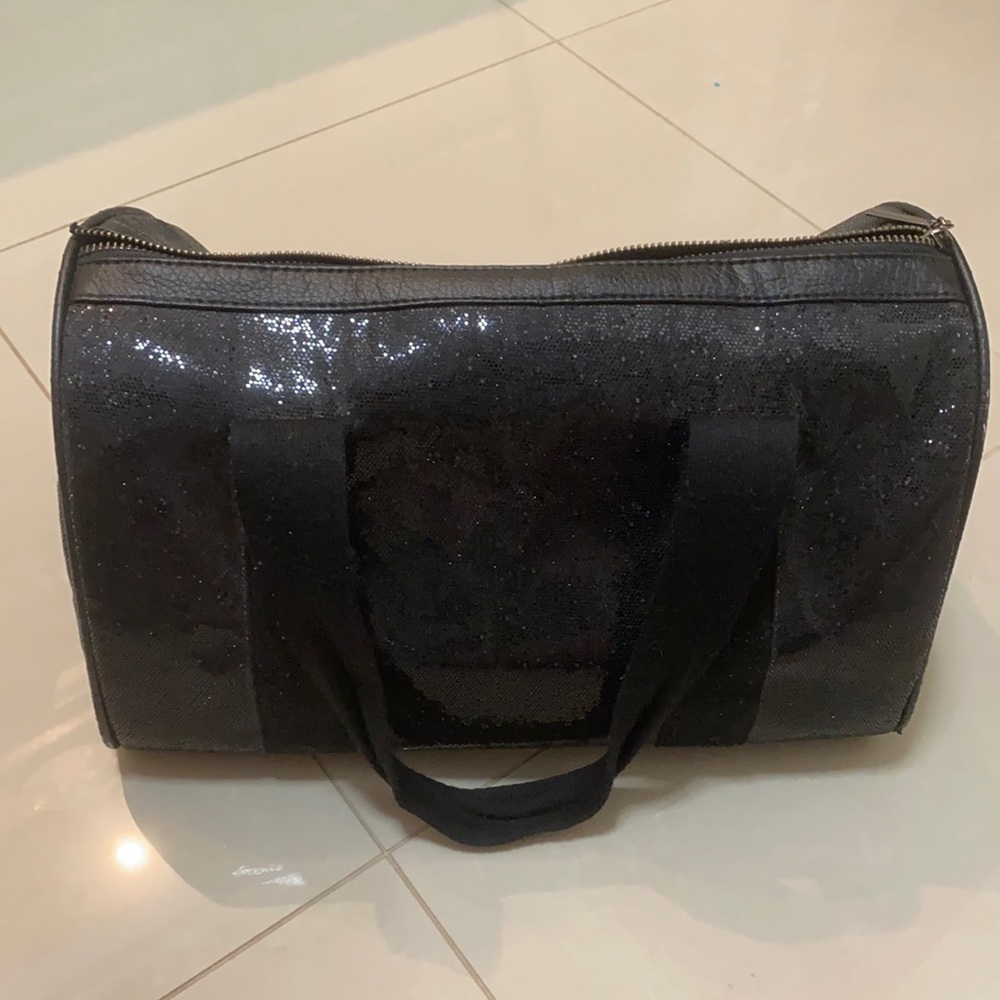 Black sparkly tote bag